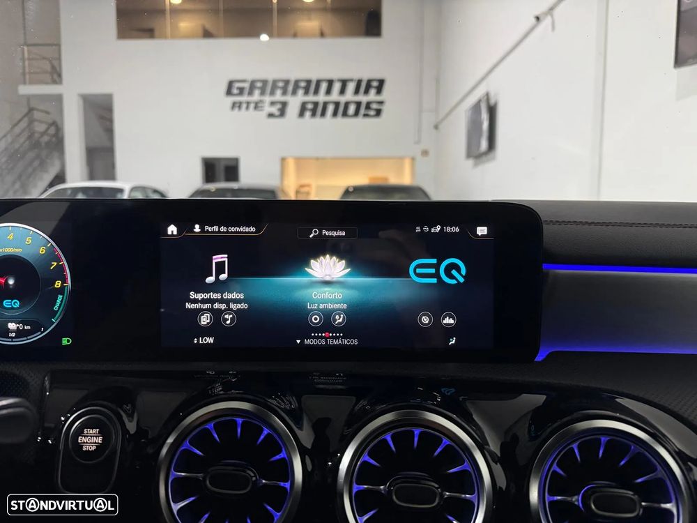 Mercedes-Benz A 250 e AMG Line - 34