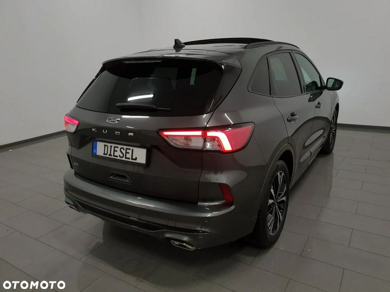 Ford Kuga 2.0 EcoBlue 4x4 ST-LINE X - 35
