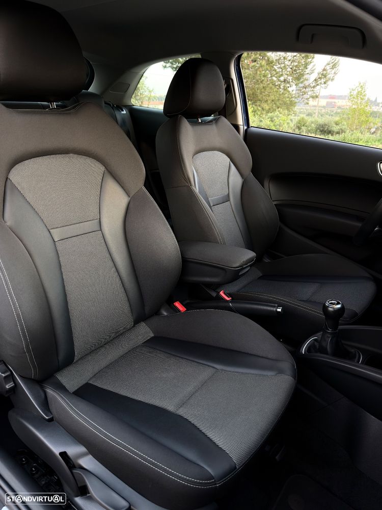 Audi A1 1.6 TDI S-line - 19