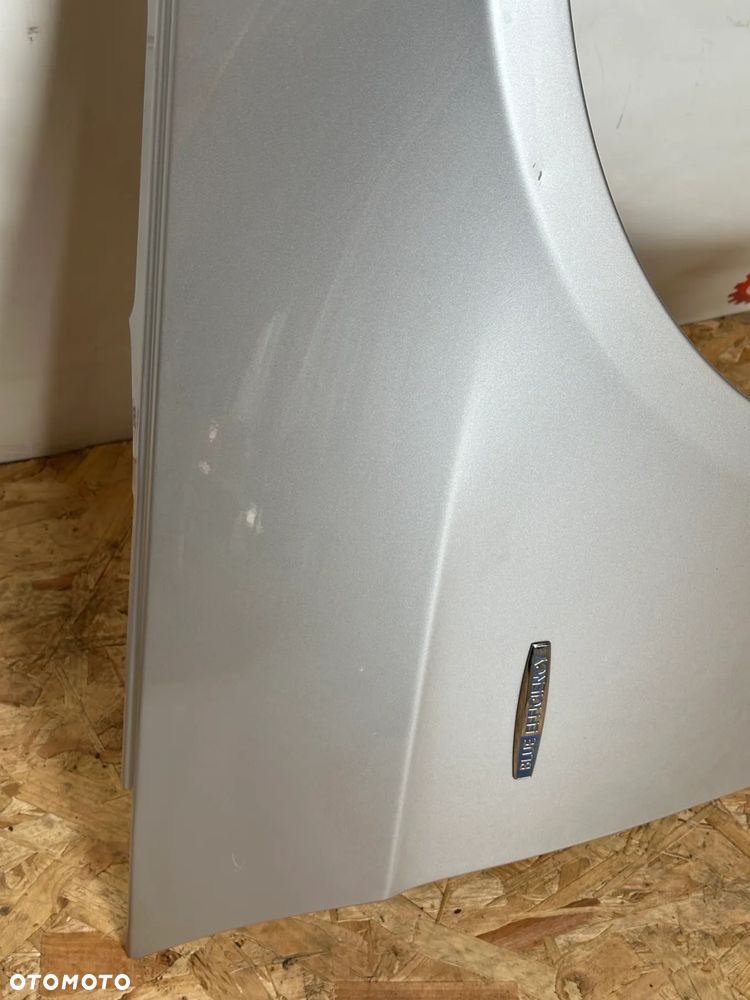 BŁOTNIK PRZEDNI PRAWY MERCEDES E-KLASA W212  775 - 3