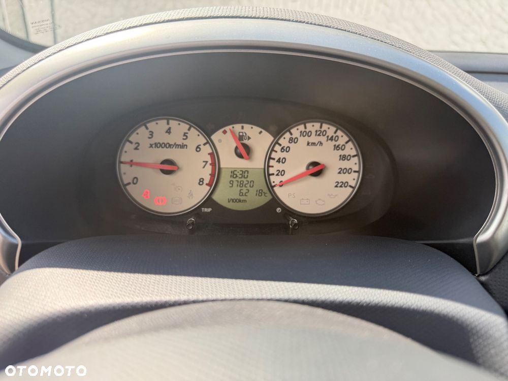 Nissan Micra 1.2 Visia - 10
