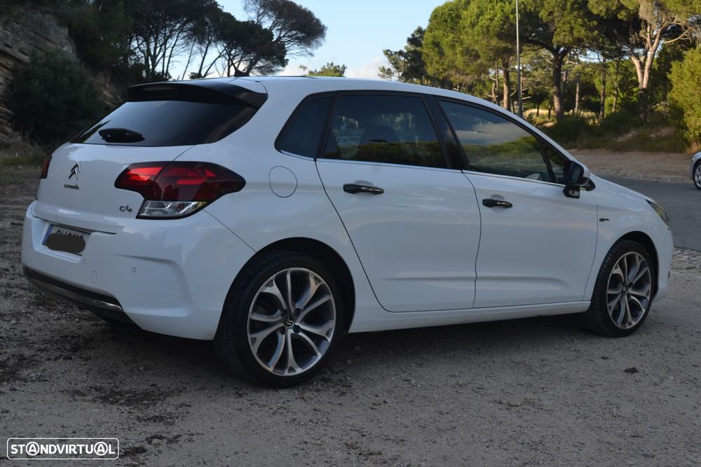Citroën C4 PureTech 130 Stop&Start SHINE - 6
