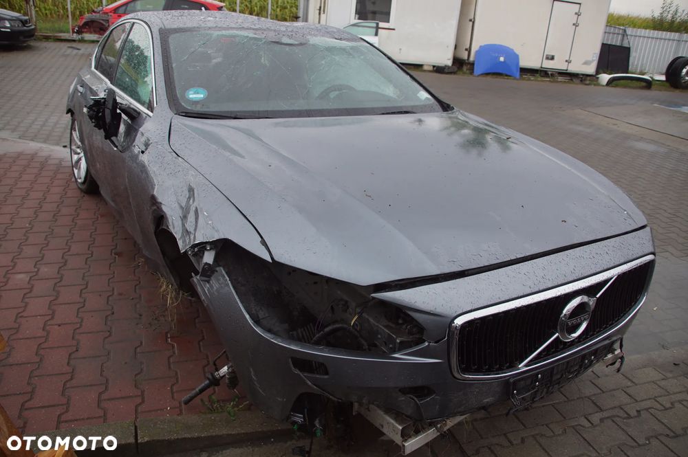 Auto na części Volvo s90 silnik 190 km 2.0 T5 D4204T14 OSMIUM GREY skrzynia TG-81SC siedzenia Sedili Comfort Pelle Moritz ANTRACITE (RA00) moduł sterownik deska konsola poduszka airbag poduszki licznik wyświetlacz moduł sterownik zwrotnica amortyzator lampa grill - 3