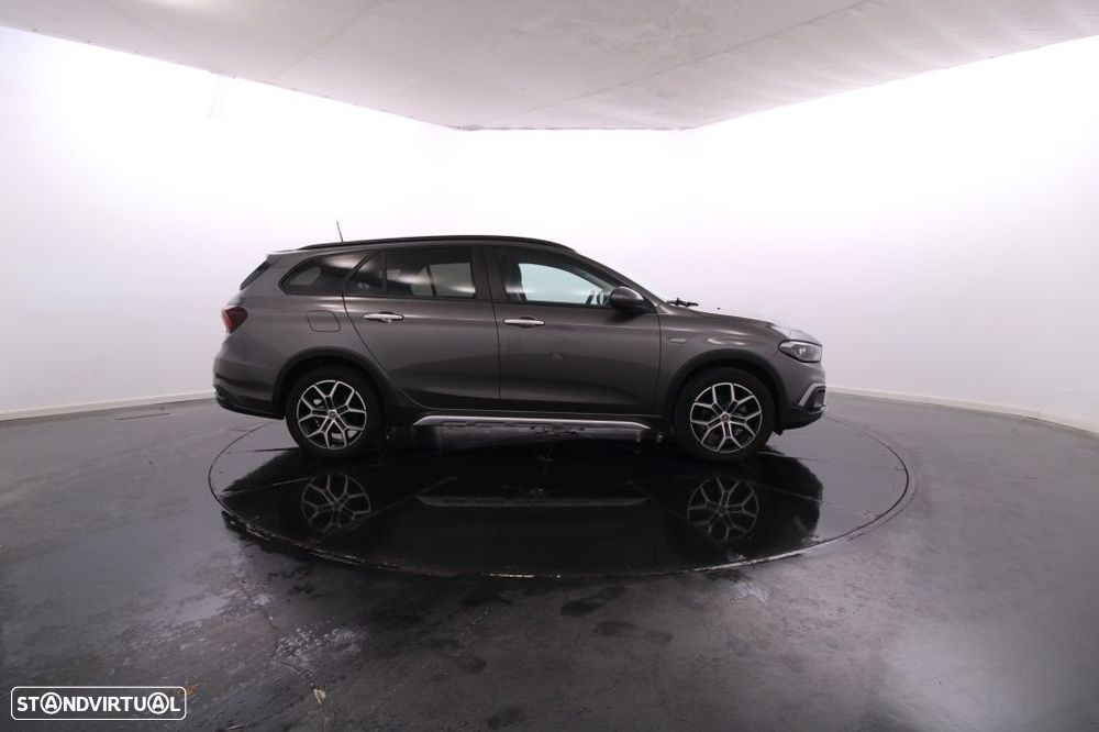 Fiat Tipo Station Wagon Cross 1.0 GSE T3 Cross - 9