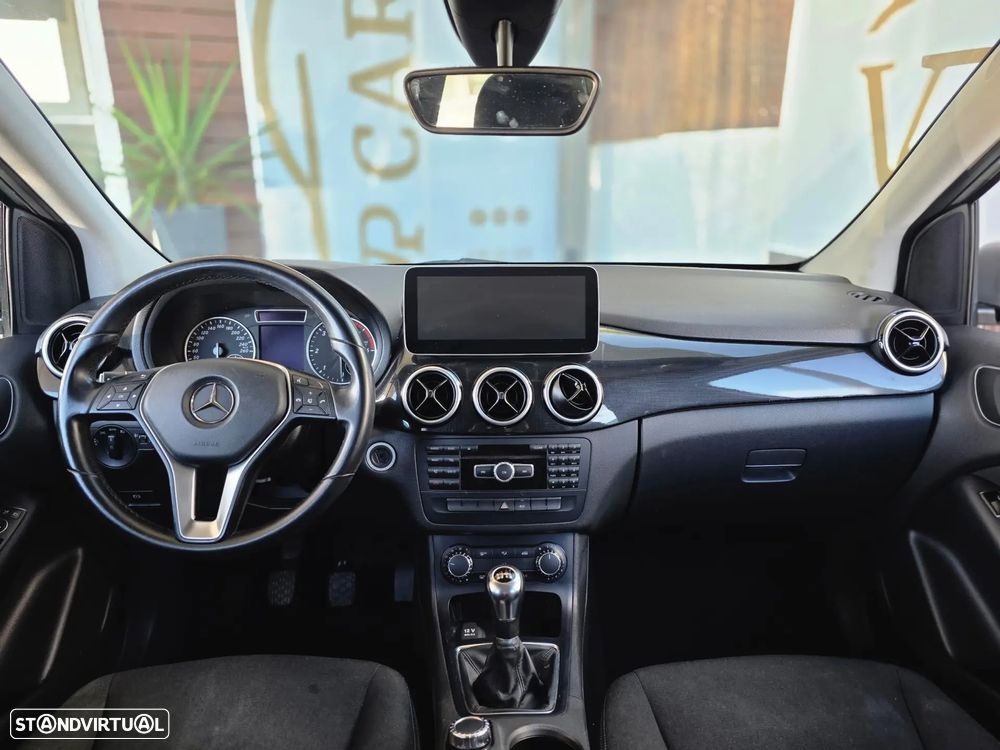 Mercedes-Benz B 200 CDI BlueEFFICIENCY - 19