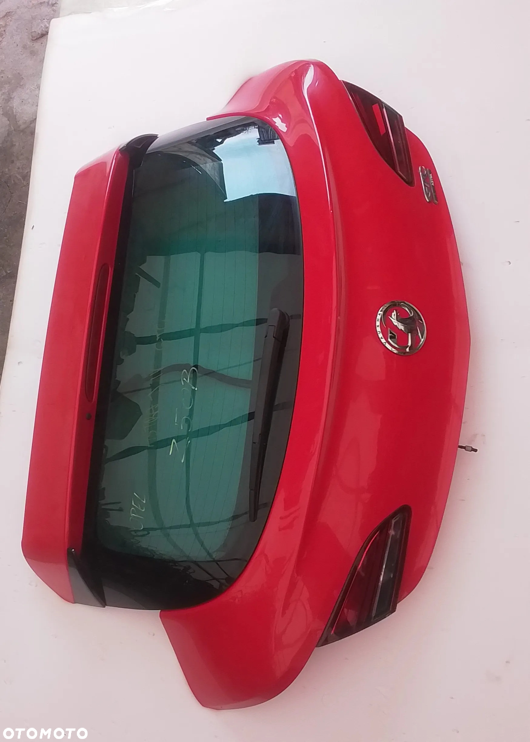Z50B klapa bagażnika Opel Astra J4 GTC - 4