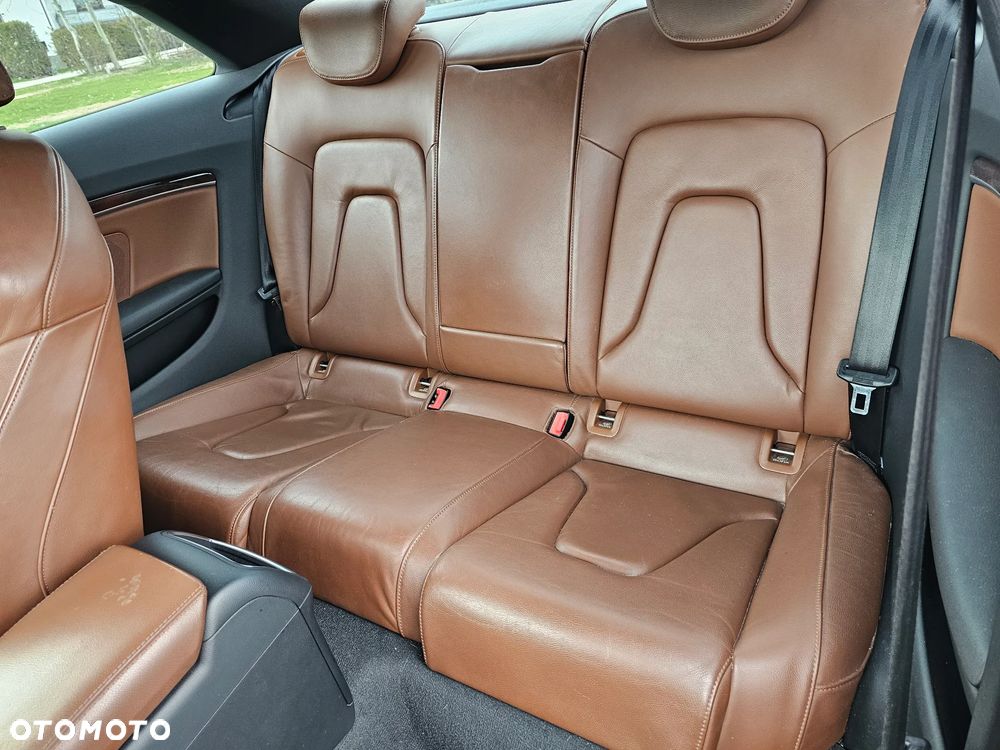 Audi A5 Coupé 2.7 TDI DPF multitronic - 11