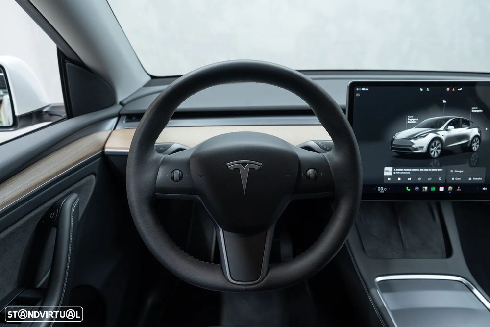 Tesla Model Y Long Range Tração Integral - 21