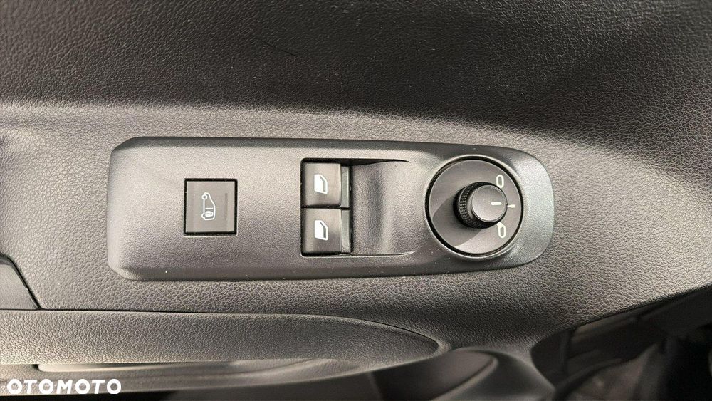 Toyota Proace City - 15