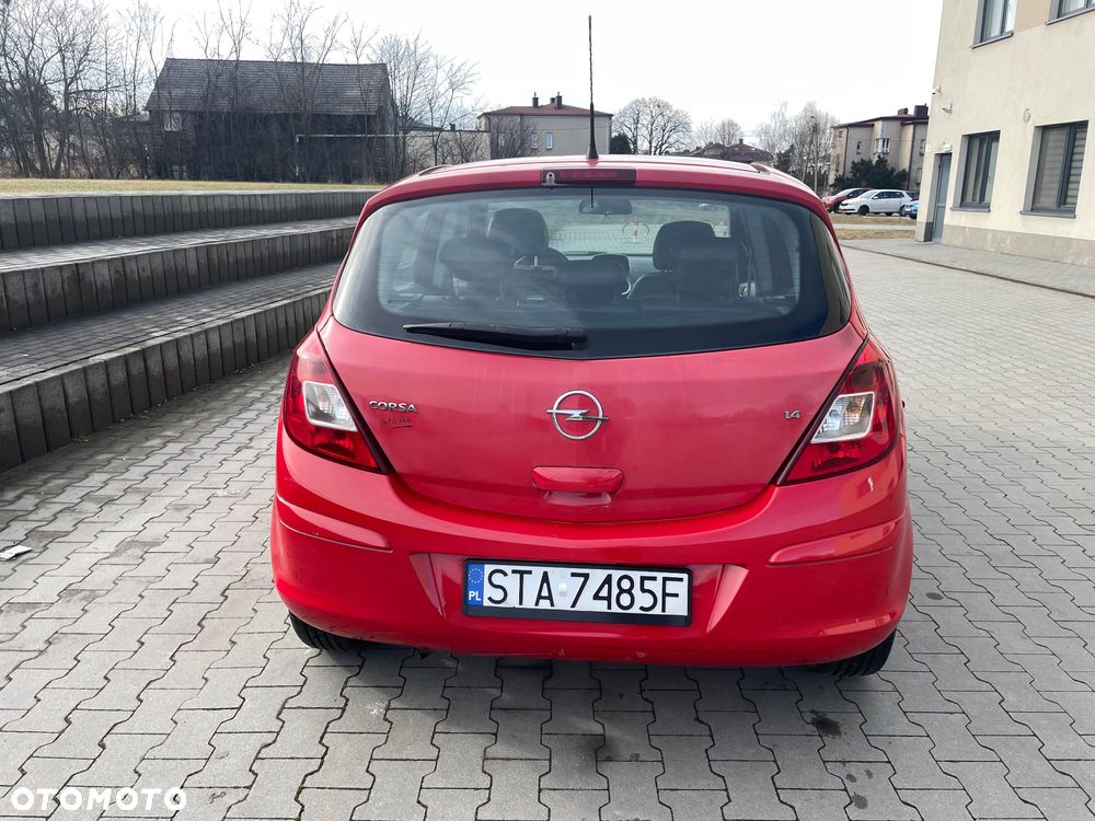 Opel Corsa 1.4 16V Sport - 4