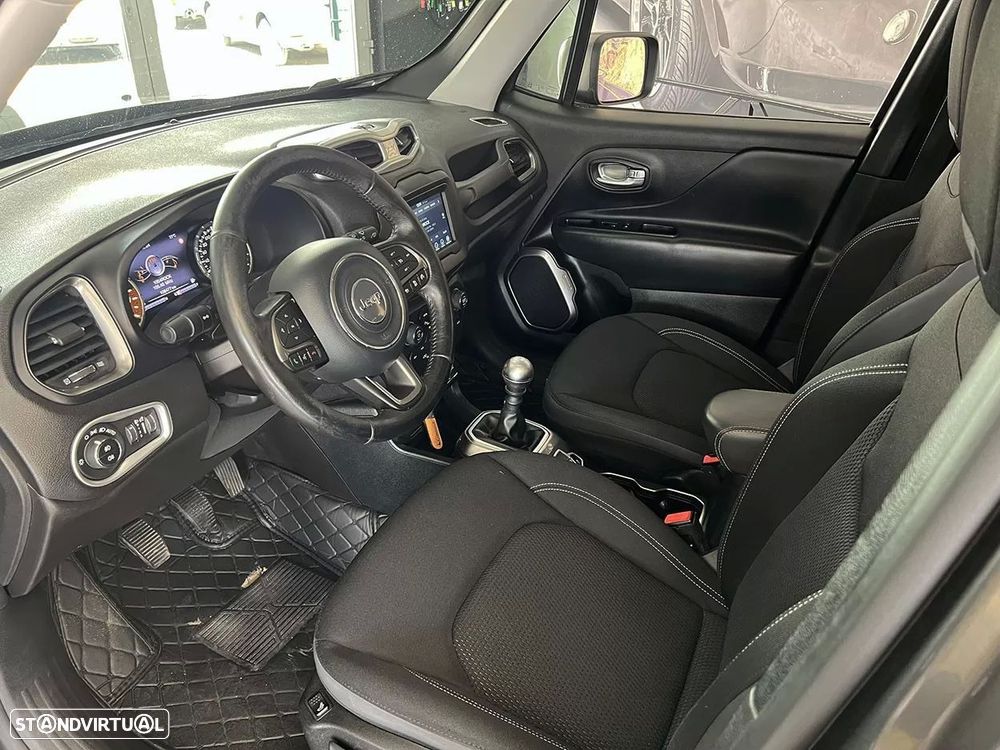 Jeep Renegade 1.0 T Limited - 6