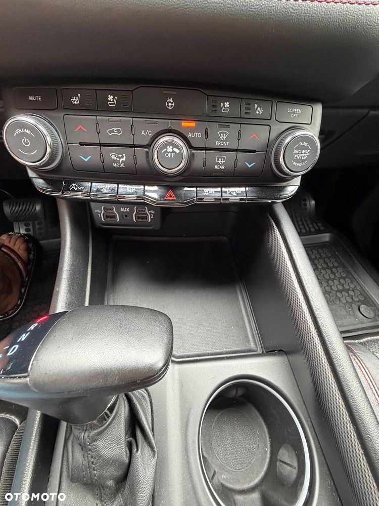 Dodge Durango - 31