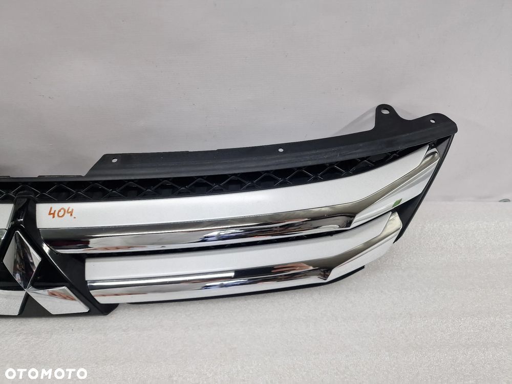 MITSUBISHI ECLIPSE CROSS 17- ATRAPA / GRILL PRZEDNI PRZÓD , NR 7450B072 / 7450B048 / 7450A402 , NR AUKCJI GL404 - 8