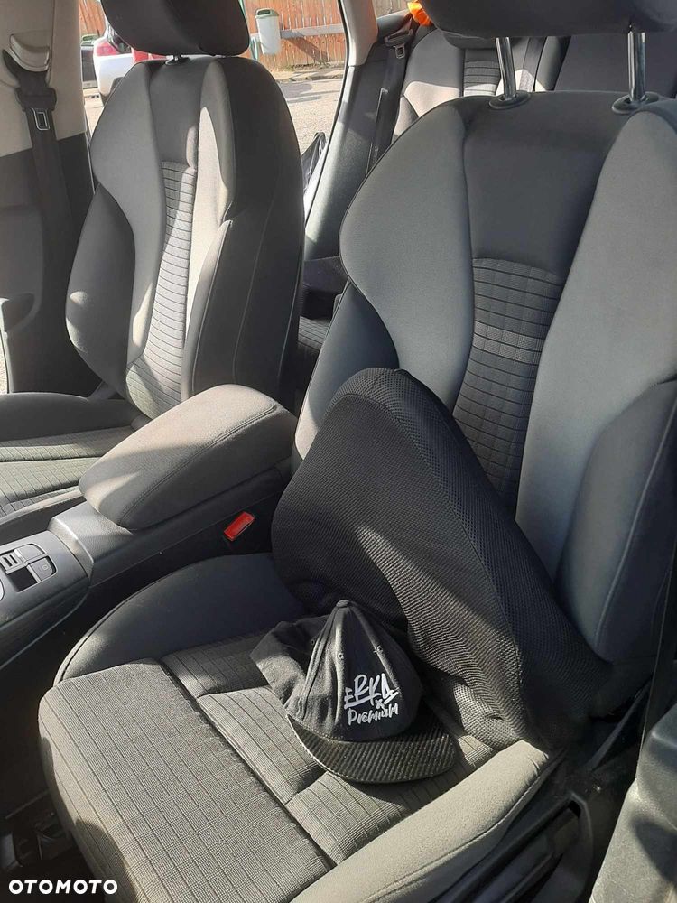 Audi A3 Limousine 1.6 TDI (clean diesel) Ambition - 4