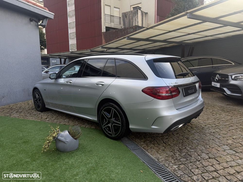Mercedes-Benz C 300 e AMG Line - 15