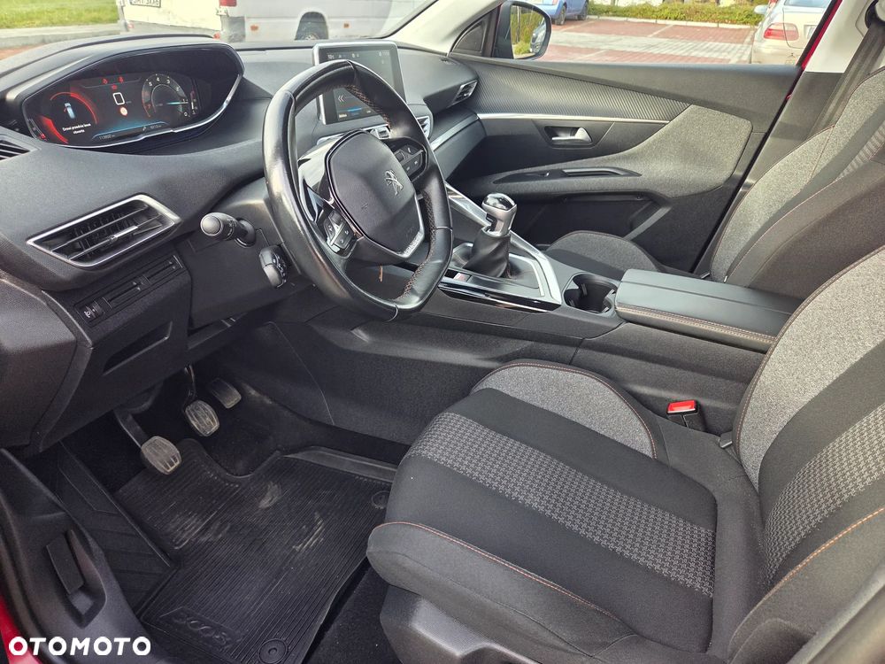 Peugeot 3008 PureTech 130 Stop & Start GPF Active - 11