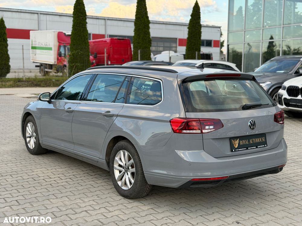 Volkswagen Passat 2.0 TDI DSG Comfortline - 4