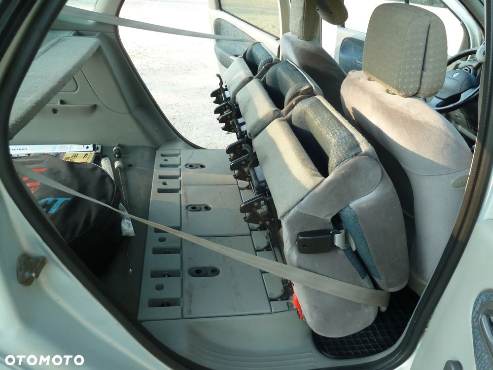 Renault Scenic 1.6 16V Authentique - 38