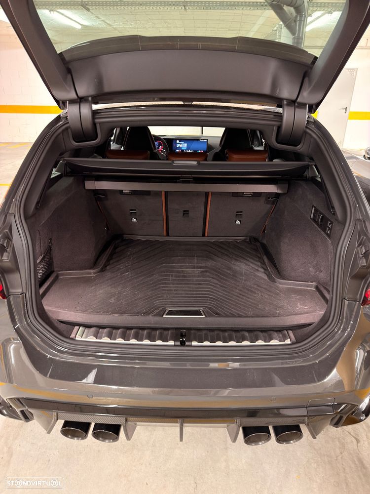 BMW M3 Competition xDrive - 4