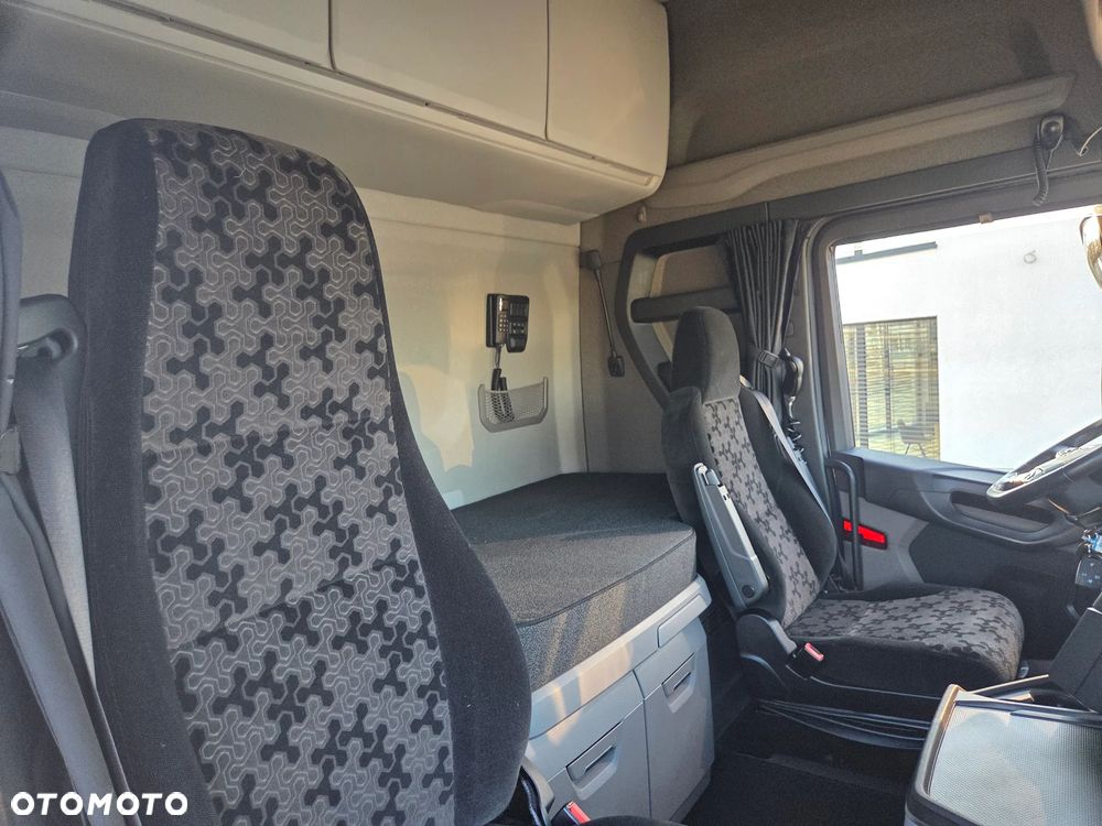 Scania S450/ 2021r/ BAKI 1200L/ STANDARD / ZŁOTY KONTRAKT/ KLIMA POSTOJOWA/ LEDY/ SERWIS NIEMCY/ TACHOGRAF SMART 2 - GEN2 V2 - 29