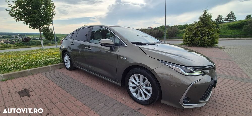 Toyota Corolla - 13
