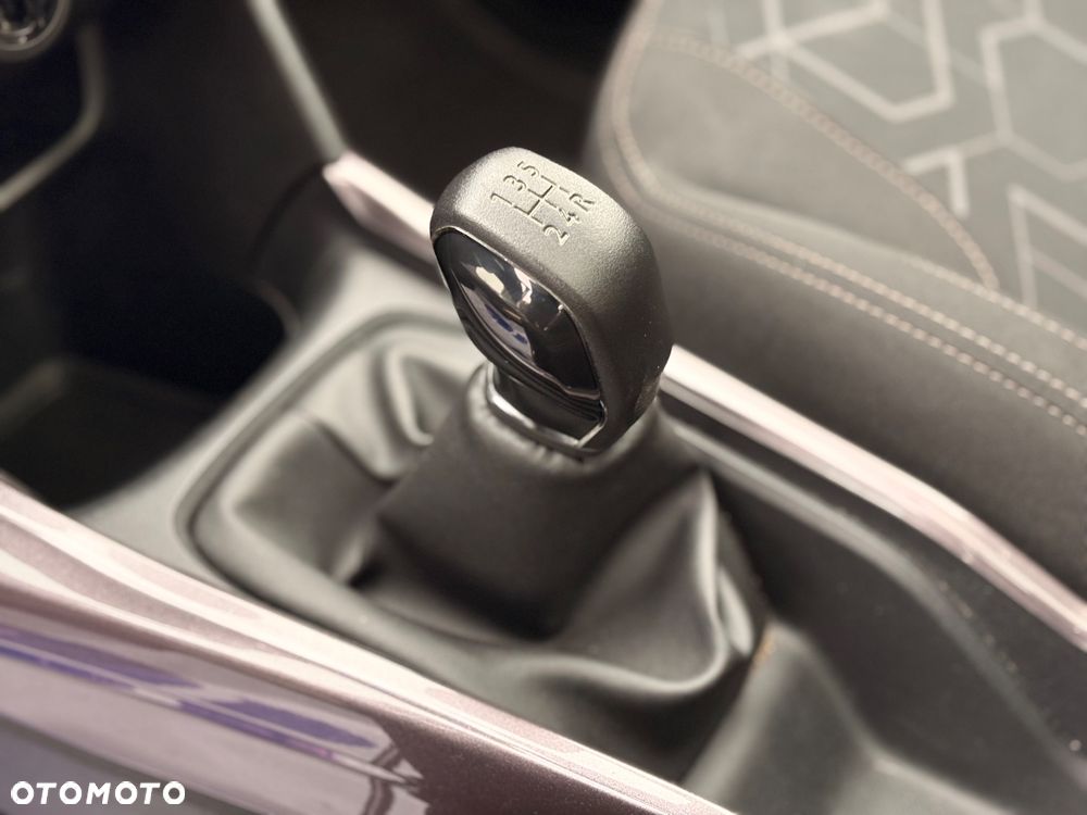 Peugeot 2008 120 VTI Allure - 16