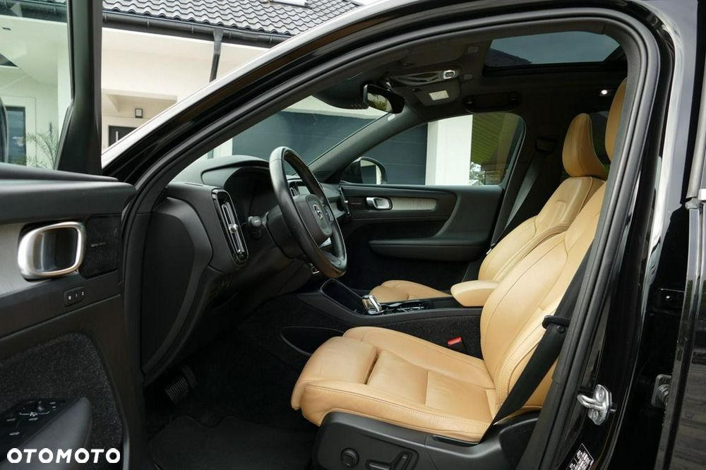 Volvo XC 40 T5 Recharge DKG Inscription Expression - 18