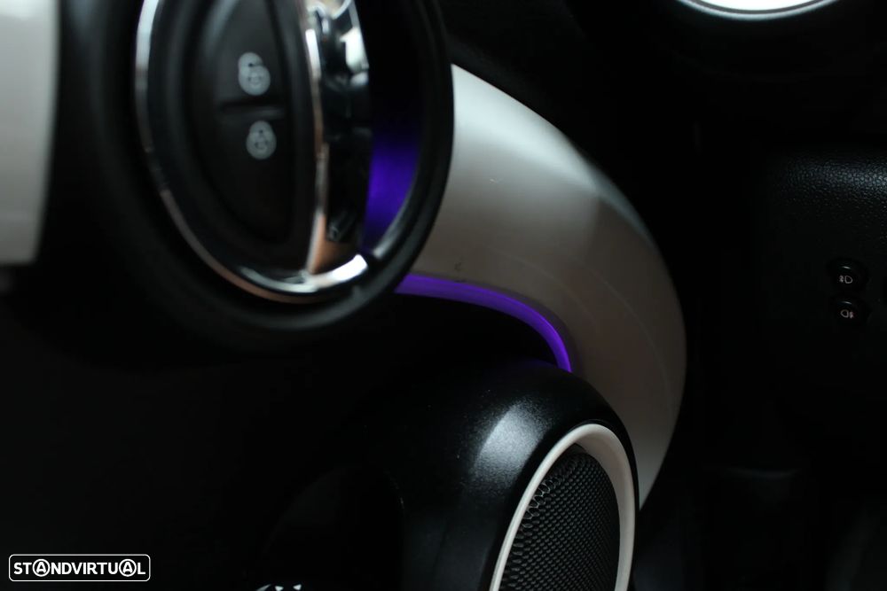 MINI 5 Portas Cooper D - 34