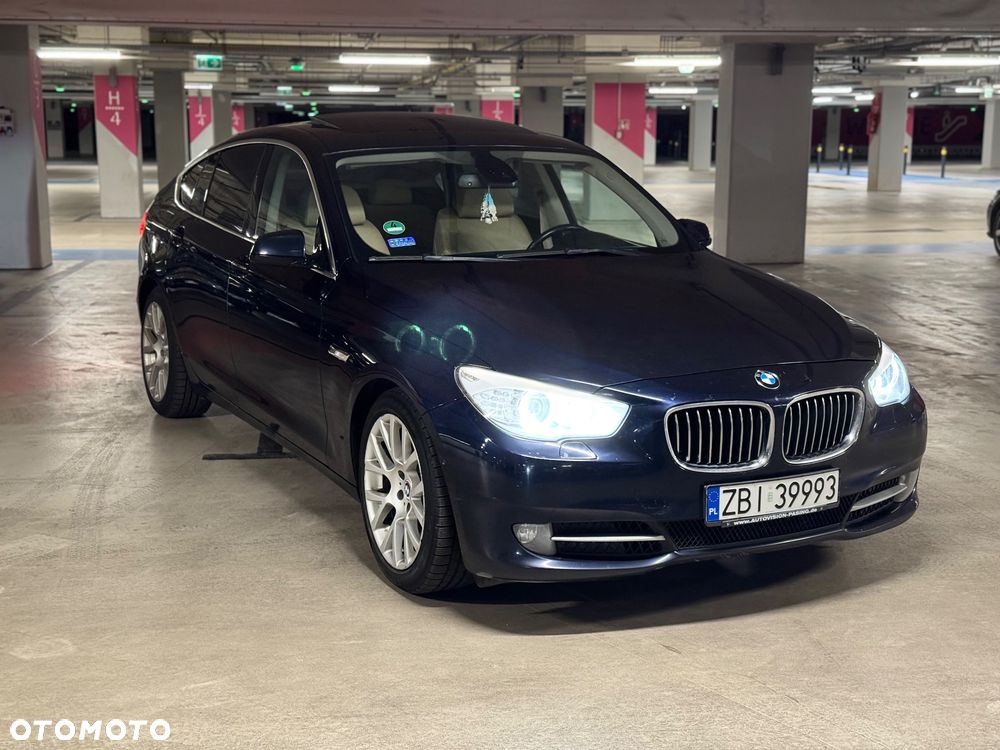 BMW 5GT - 9
