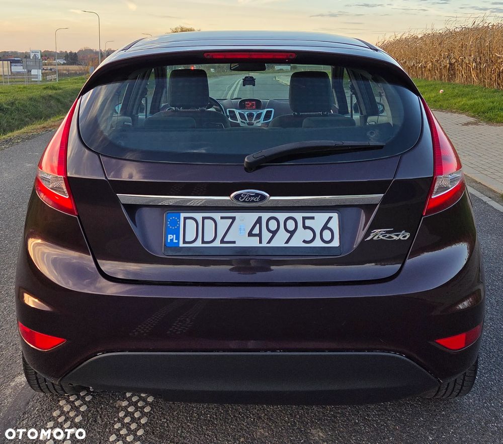 Ford Fiesta 1.25 Titanium - 19