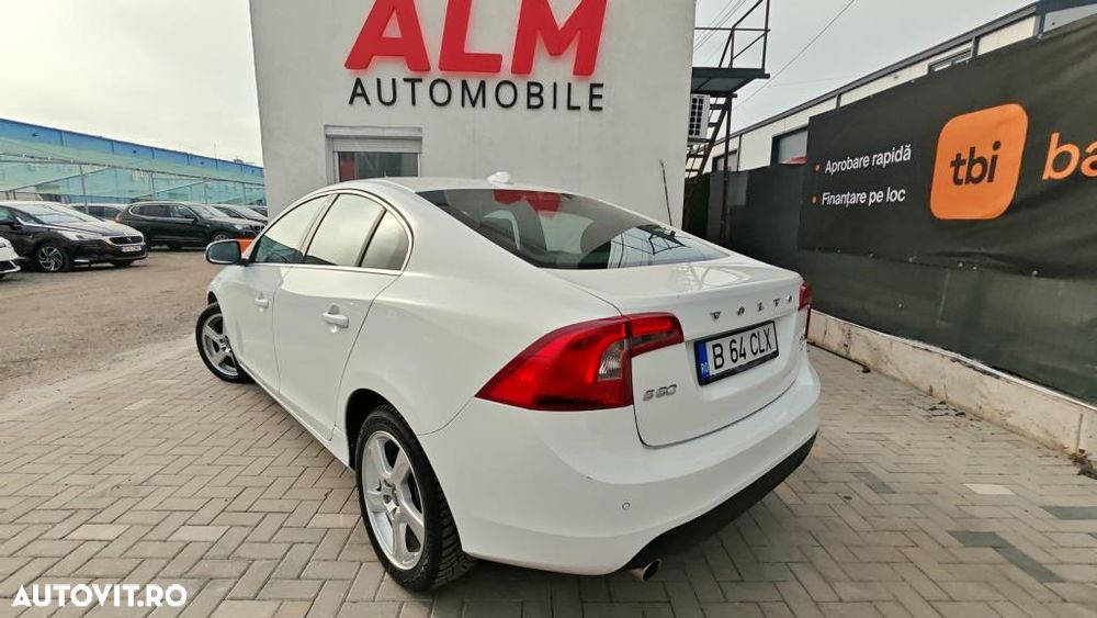 Volvo S60 D5 AWD Geartronic Edition - 5
