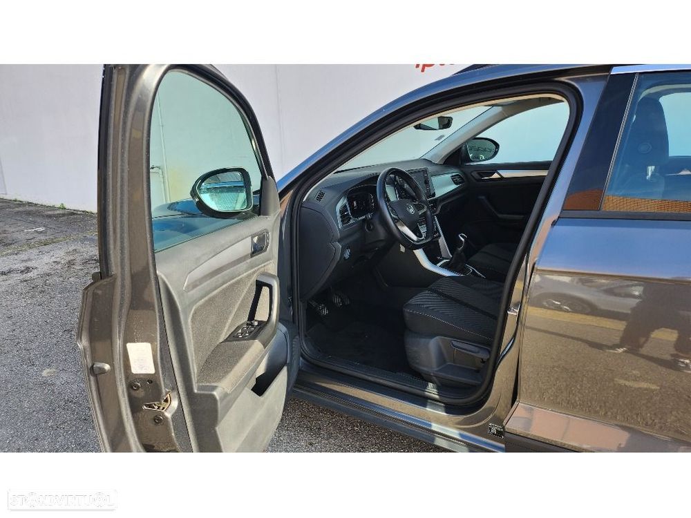 VW T-Roc 1.0 TSI Urban - 4