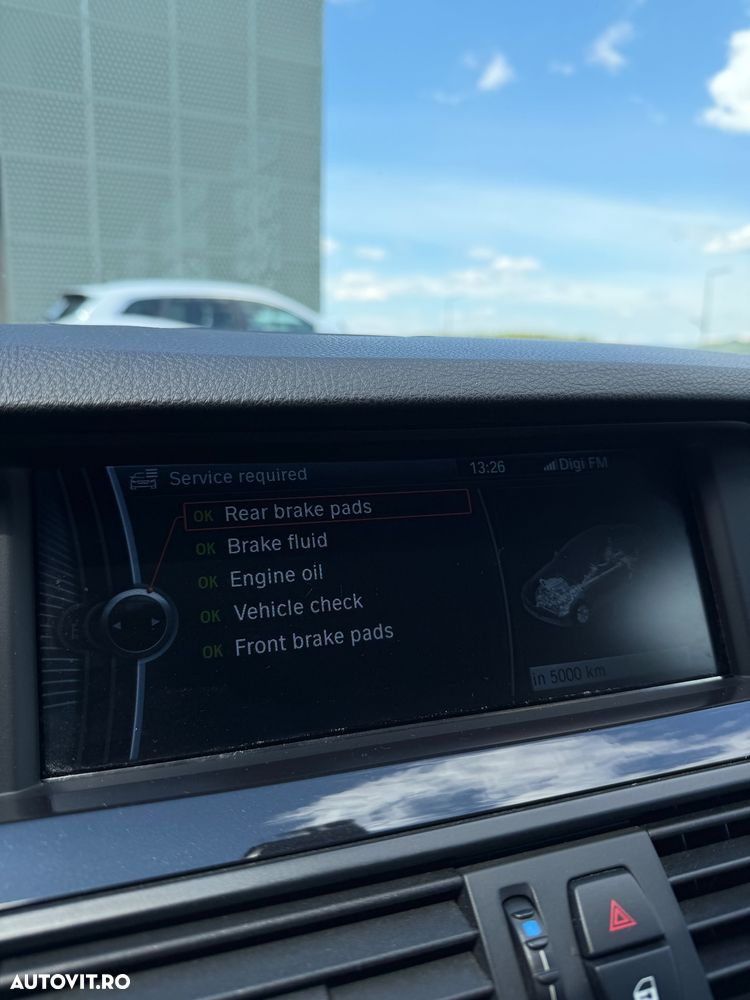 BMW Seria 5 520d - 17