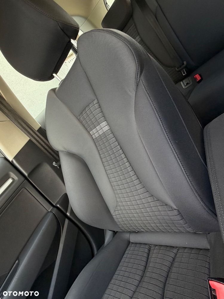 Audi A3 Sportback 2.0 TDI sport - 25