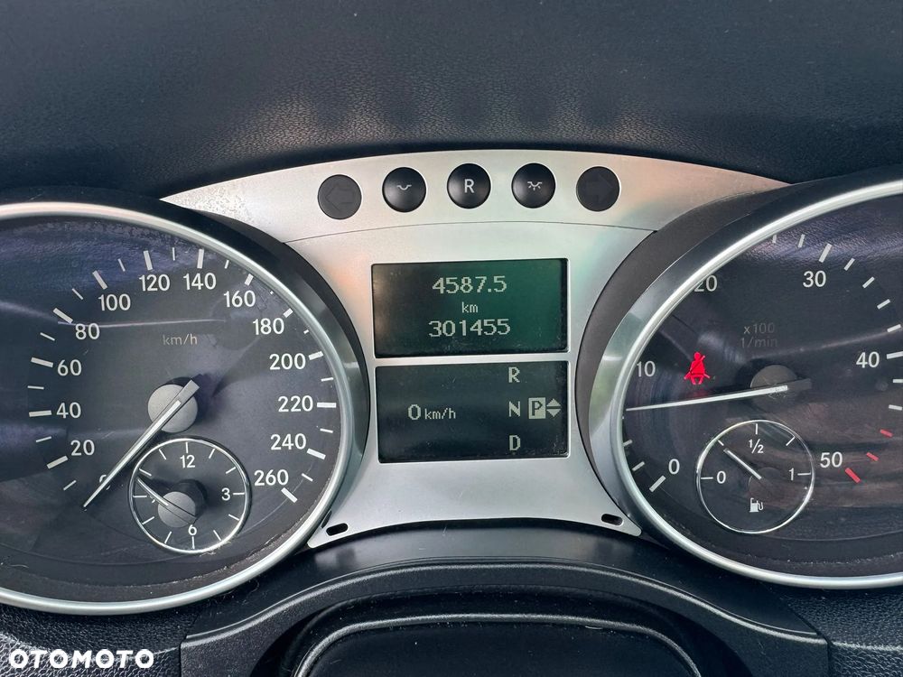 Mercedes-Benz ML 320 CDI 4-Matic - 12