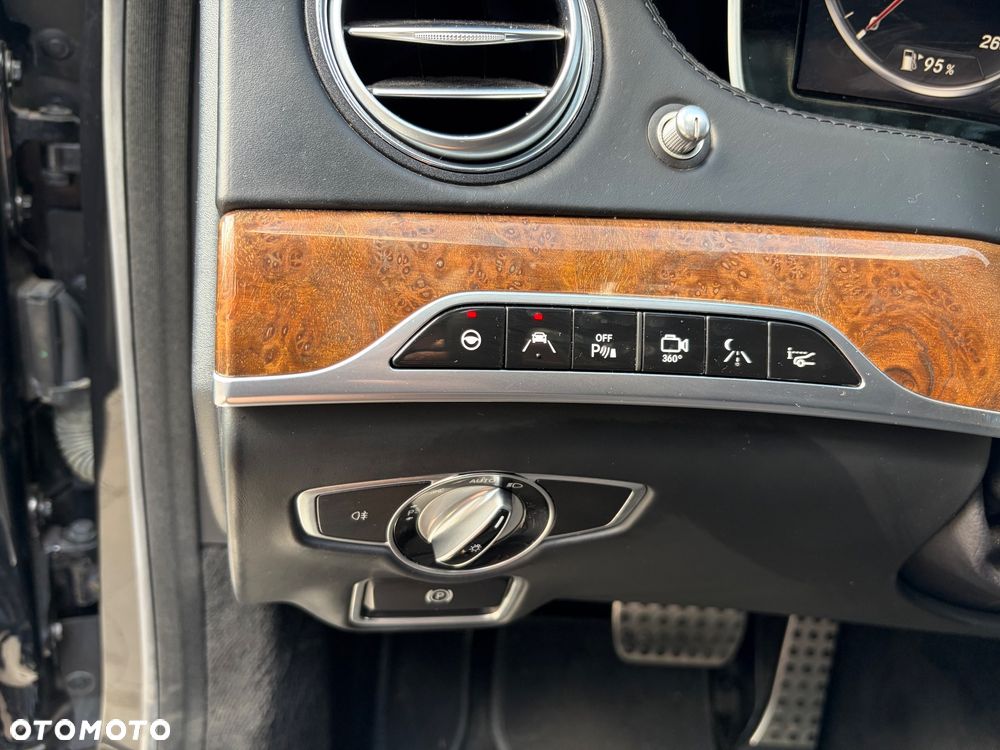 Mercedes-Benz Klasa S 500 L 4Matic 7G-TRONIC Edition 1 - 34