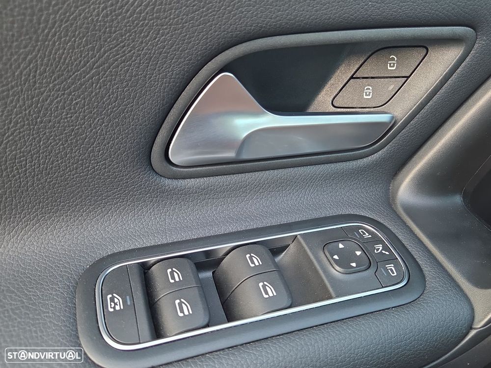 Mercedes-Benz CLA 180 d Shooting Brake Style Plus Aut. - 13