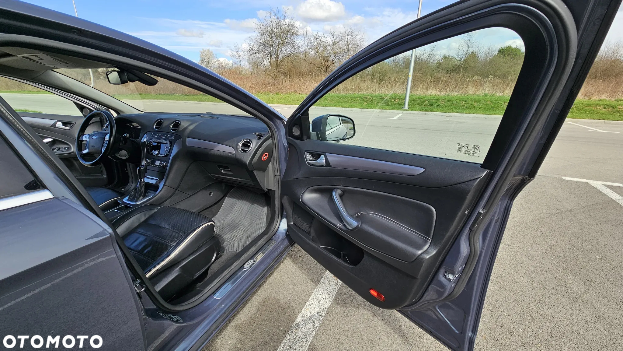 Ford Mondeo 2.2 TDCi Titanium - 16