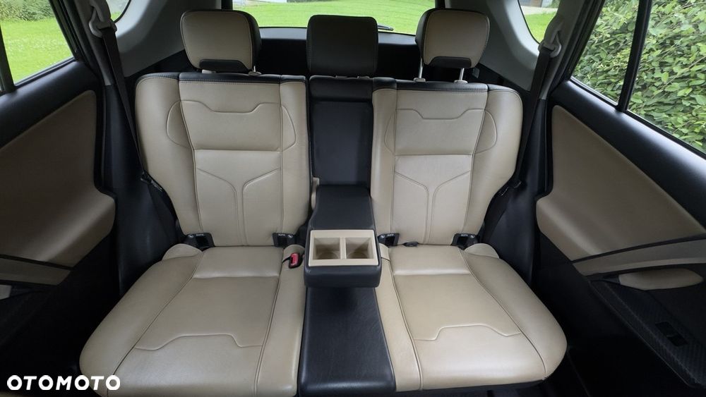 Toyota RAV4 2.0 D-4D Premium - 10