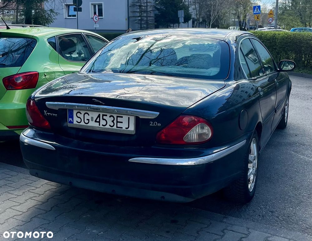 Jaguar X-Type 2.0 - 8
