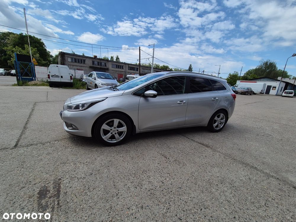 Kia Ceed 1.6 CRDi L - 3