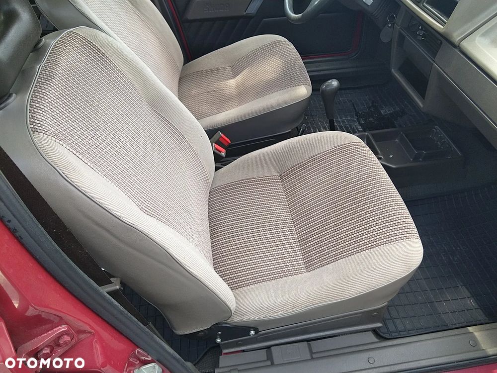 Skoda Favorit 135 L - 9