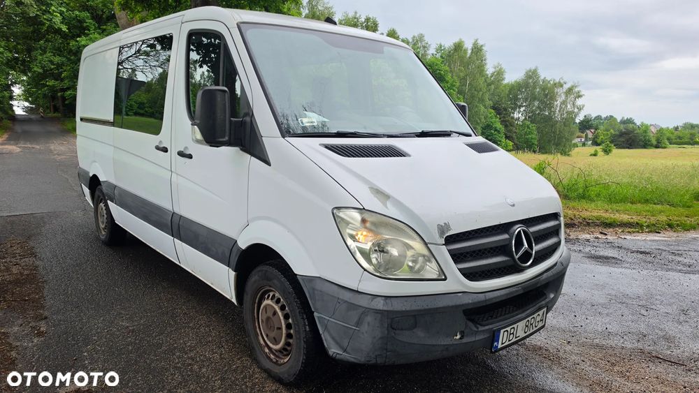 Mercedes-Benz Sprinter - 2
