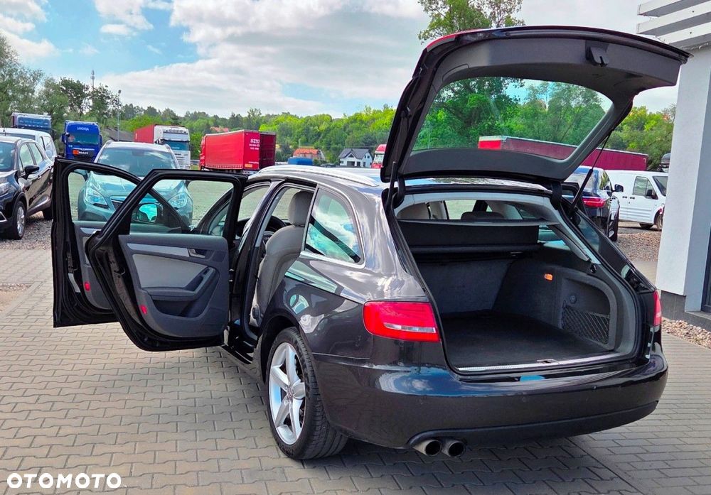 Audi A4 Avant - 35