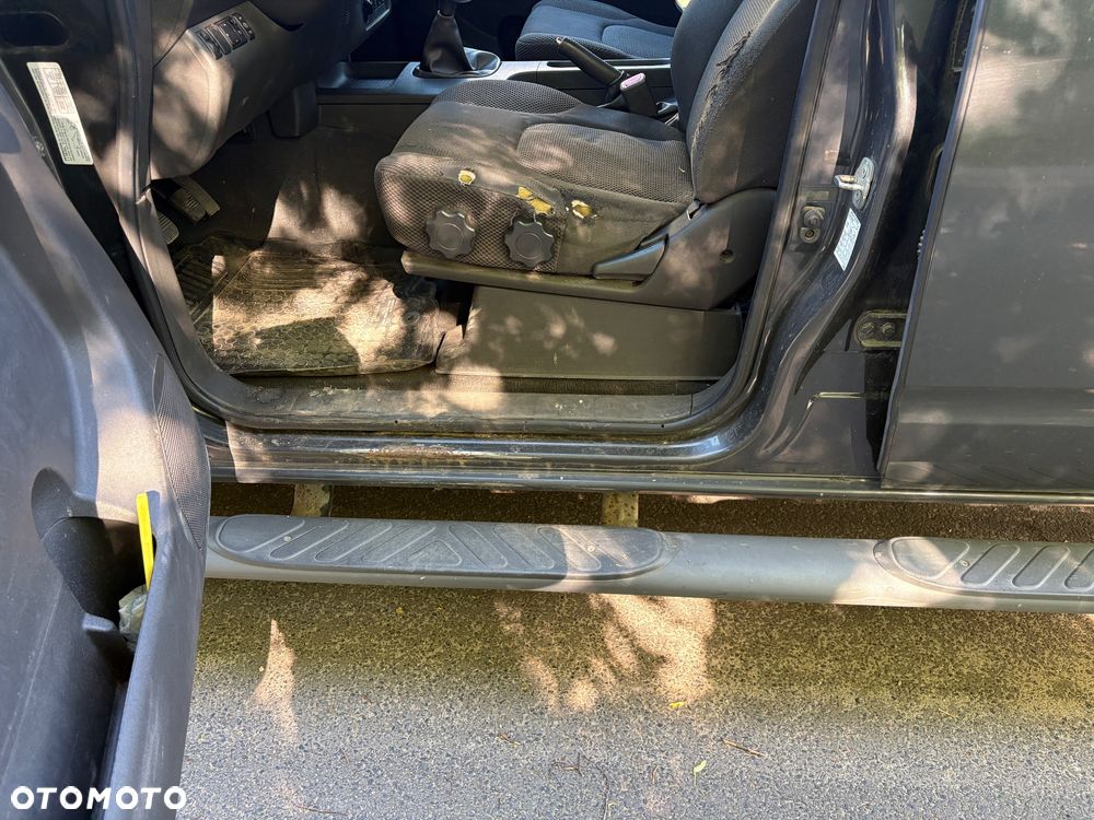 Nissan Navara - 12
