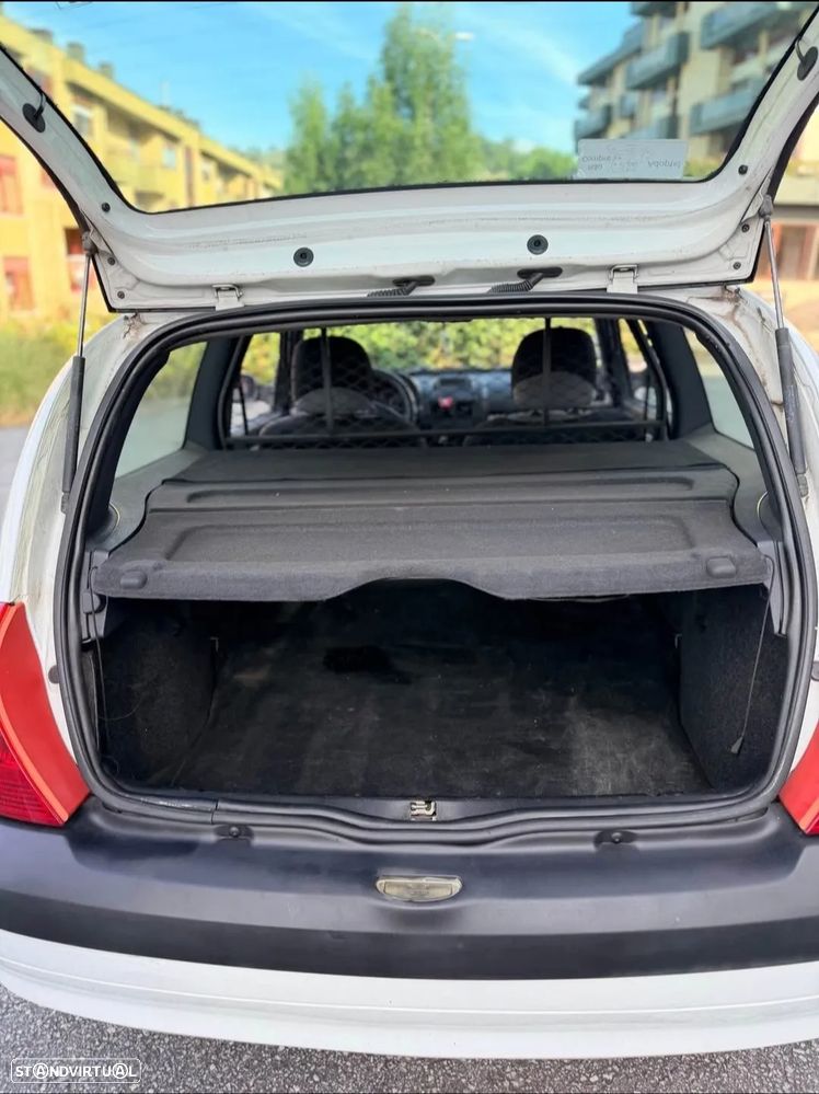 Renault Clio 1.5 dCi Confort - 9
