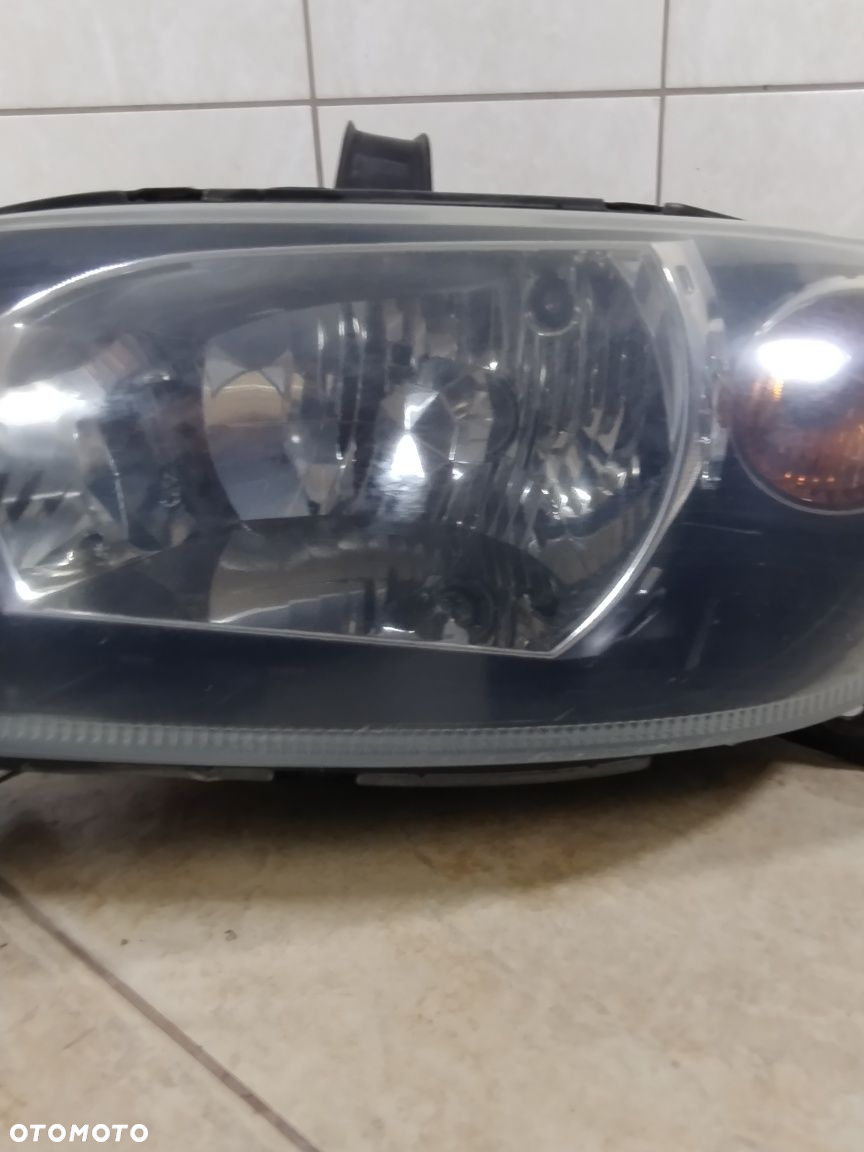 Lampa reflektor Europa lewy przód Mazda 2 II oryginał wysyłka - 3