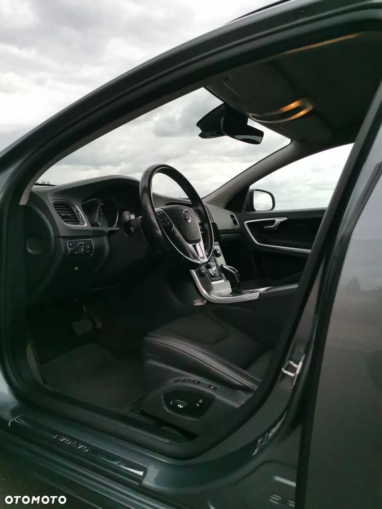 Volvo V60 D3 Drive-E Kinetic - 5