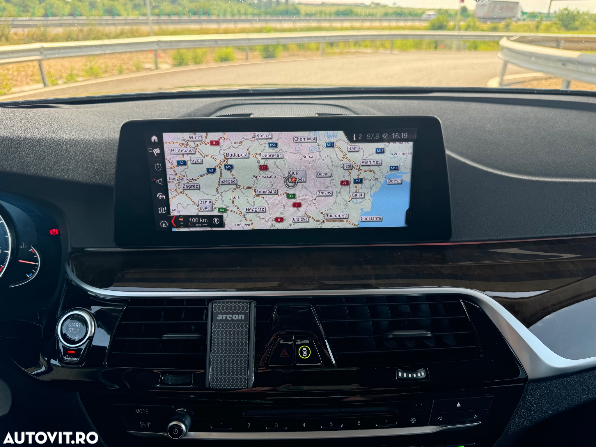 BMW Seria 5 520d xDrive AT - 7