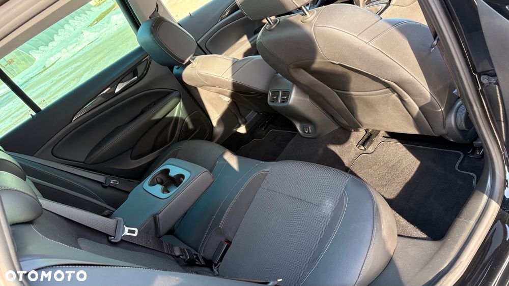 Opel Insignia 2.0 - 13